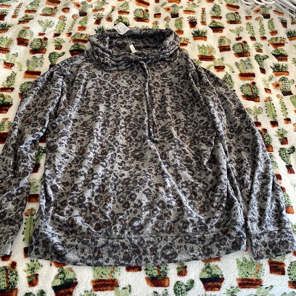 SUPER SOFT Maurice’s cowl neck sweater